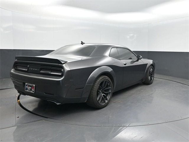 2021 Dodge Challenger R/T Scat Pack Widebody photo 18