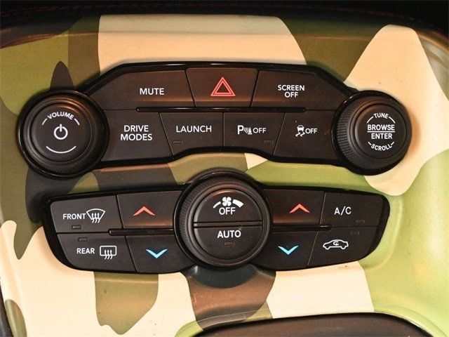 2021 Dodge Challenger R/T Scat Pack Widebody photo 9