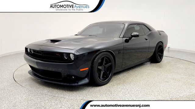 2021 Dodge Challenger R/T Scat Pack with Manual Transmission (485 hp) - 22978519 - 0