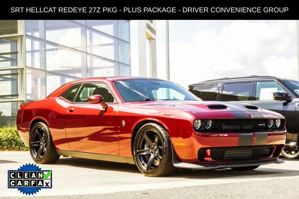 Dodge Challenger photo 4
