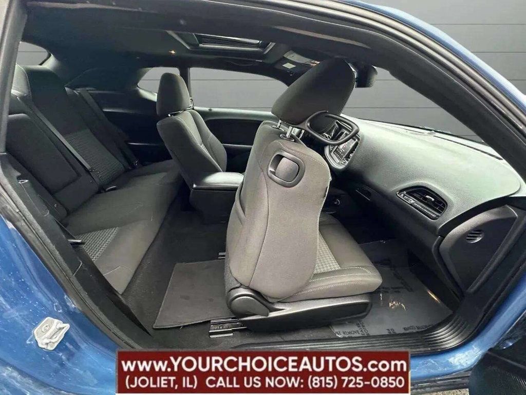 2021 Dodge Challenger SXT AWD - 22955569 - 12