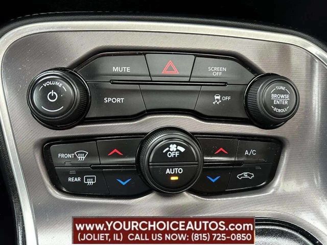 2021 Dodge Challenger SXT AWD - 22955569 - 19