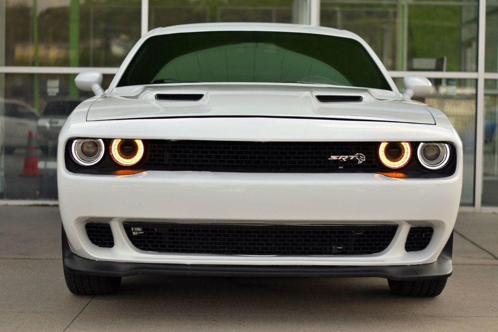 2021 Dodge Challenger SXT AWD photo 2