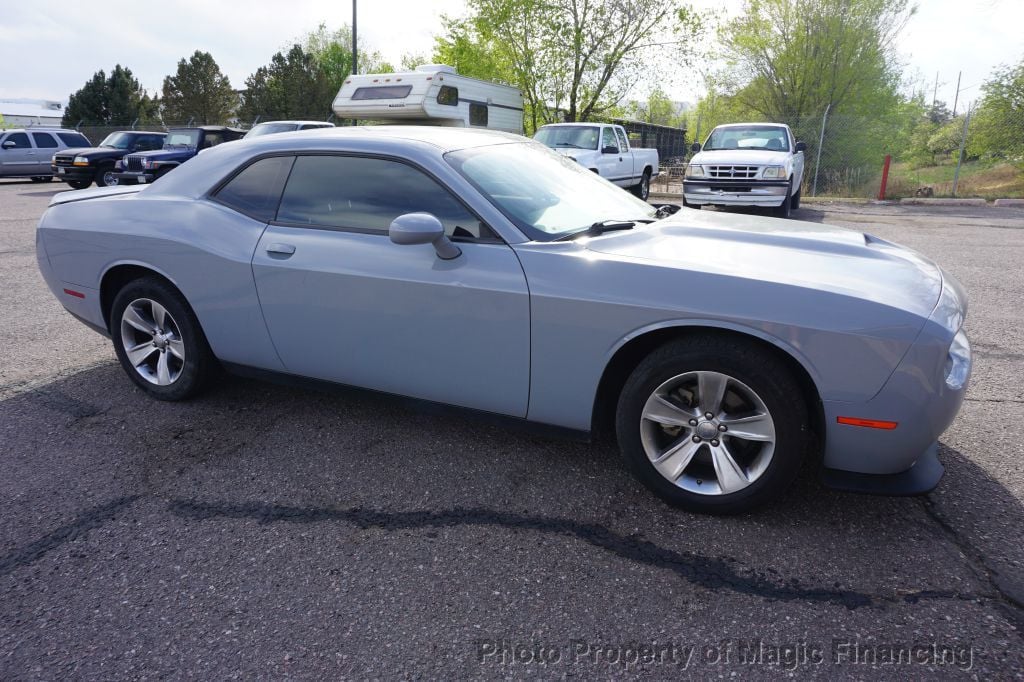 2021 Dodge Challenger SXT RWD - 23008136 - 3