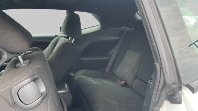 2021 Dodge Challenger SXT RWD - 23047859 - 17