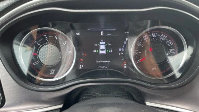 2021 Dodge Challenger SXT RWD - 23047859 - 18