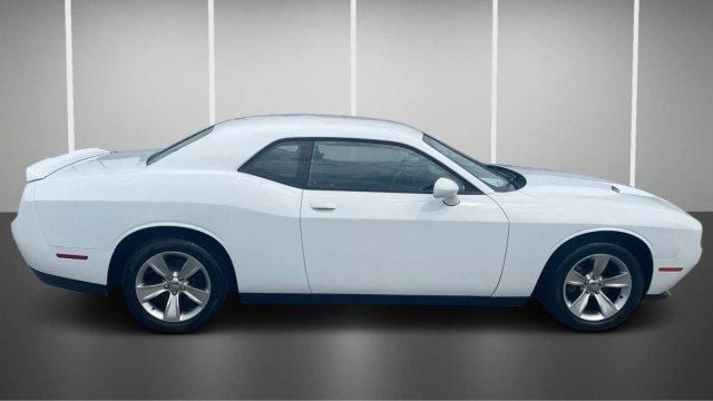 2021 Dodge Challenger SXT RWD - 23047859 - 3