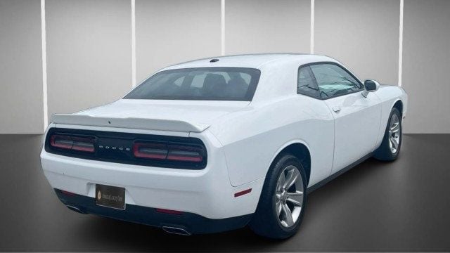2021 Dodge Challenger SXT RWD - 23047859 - 4