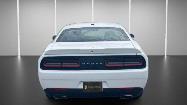 2021 Dodge Challenger SXT RWD - 23047859 - 7
