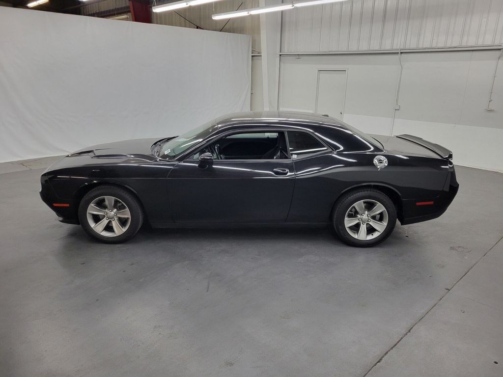 2021 Dodge Challenger SXT RWD - 22279842 - 1