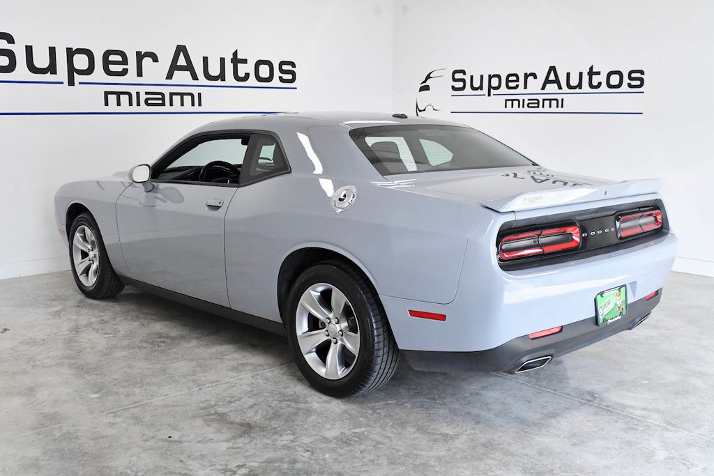 2021 Dodge Challenger SXT RWD - 22365578 - 5