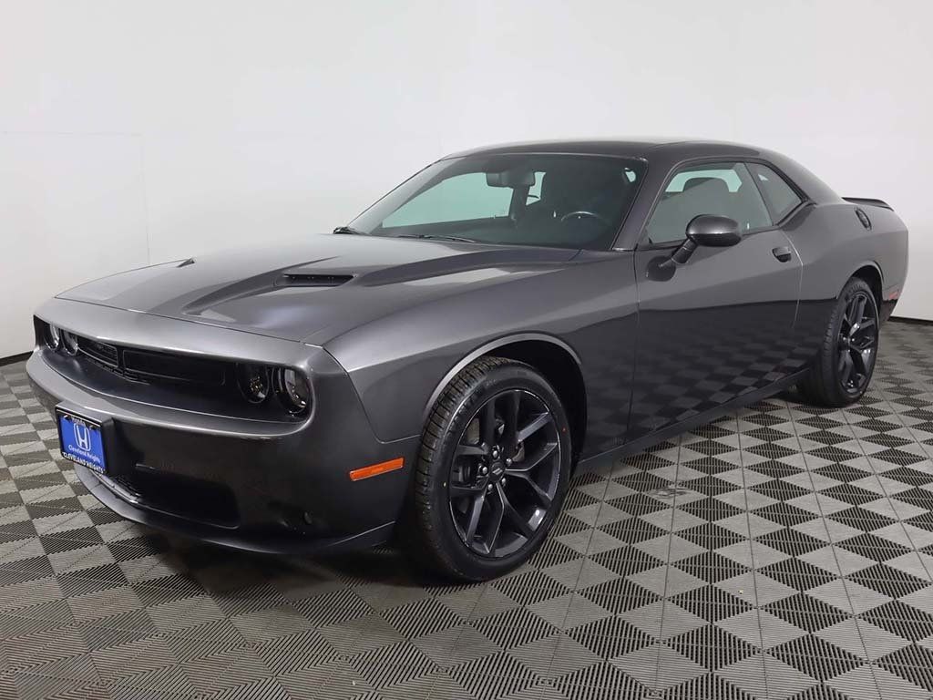 2021 Dodge Challenger SXT RWD - 22730948 - 4