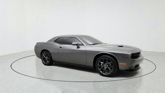 2021 Dodge Challenger SXT RWD w/ Blacktop Package - 23081849 - 2