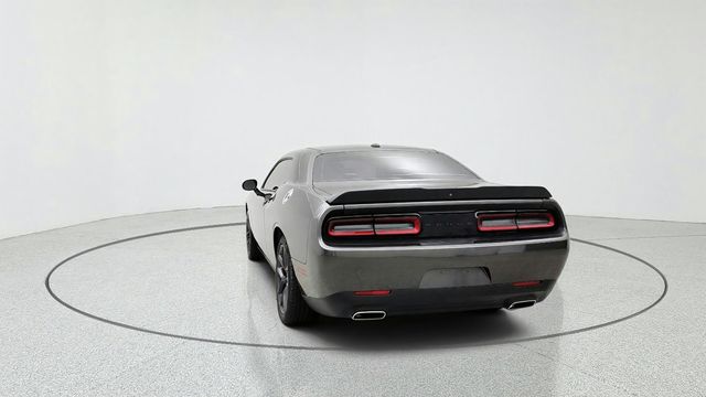 2021 Dodge Challenger SXT RWD w/ Blacktop Package - 23081849 - 5
