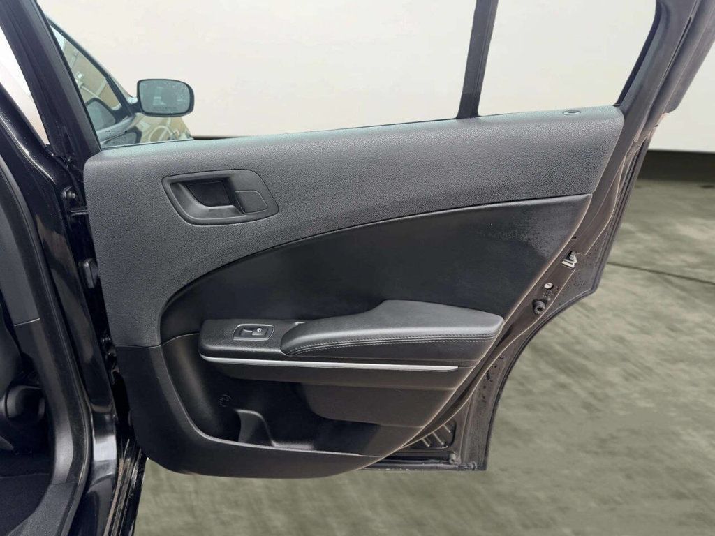 2021 Dodge Charger Police AWD 4dr Sedan - 23008674 - 16