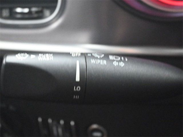 2021 Dodge Charger R/T photo 16