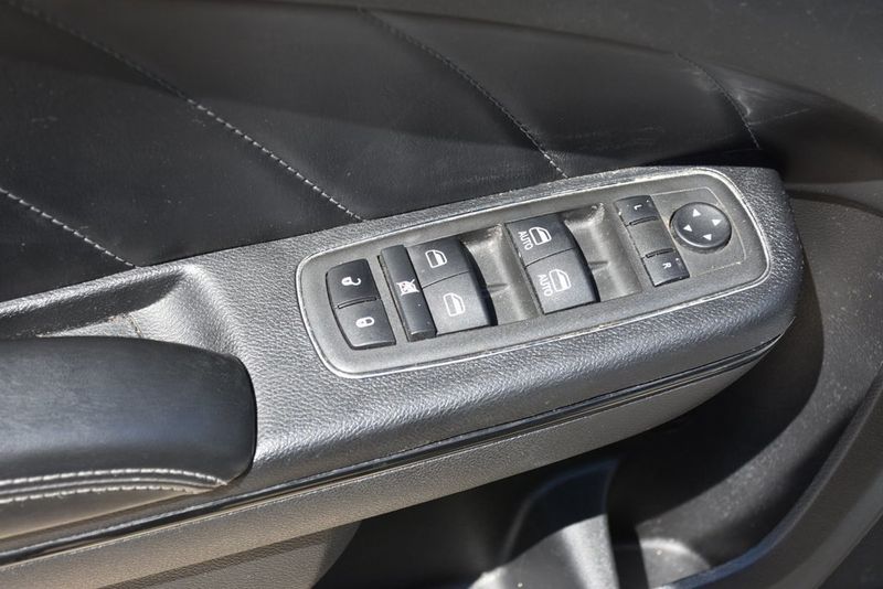 2021 Dodge Charger R/T photo 28