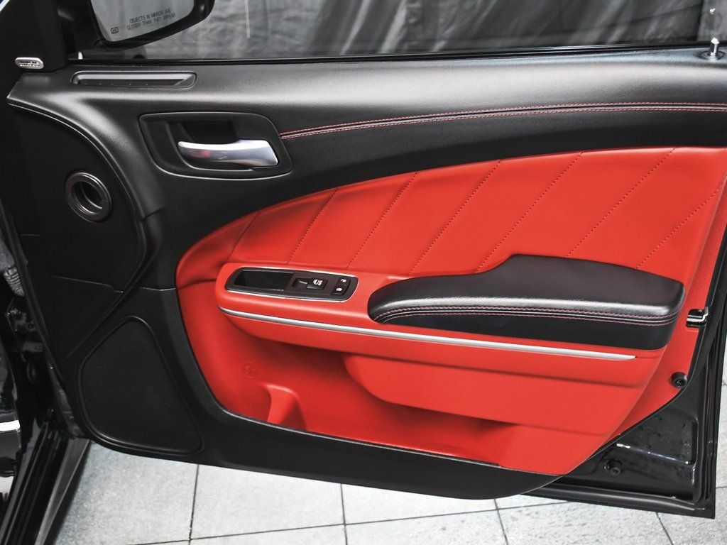 2021 Dodge Charger R/T Scat Pack Widebody photo 14