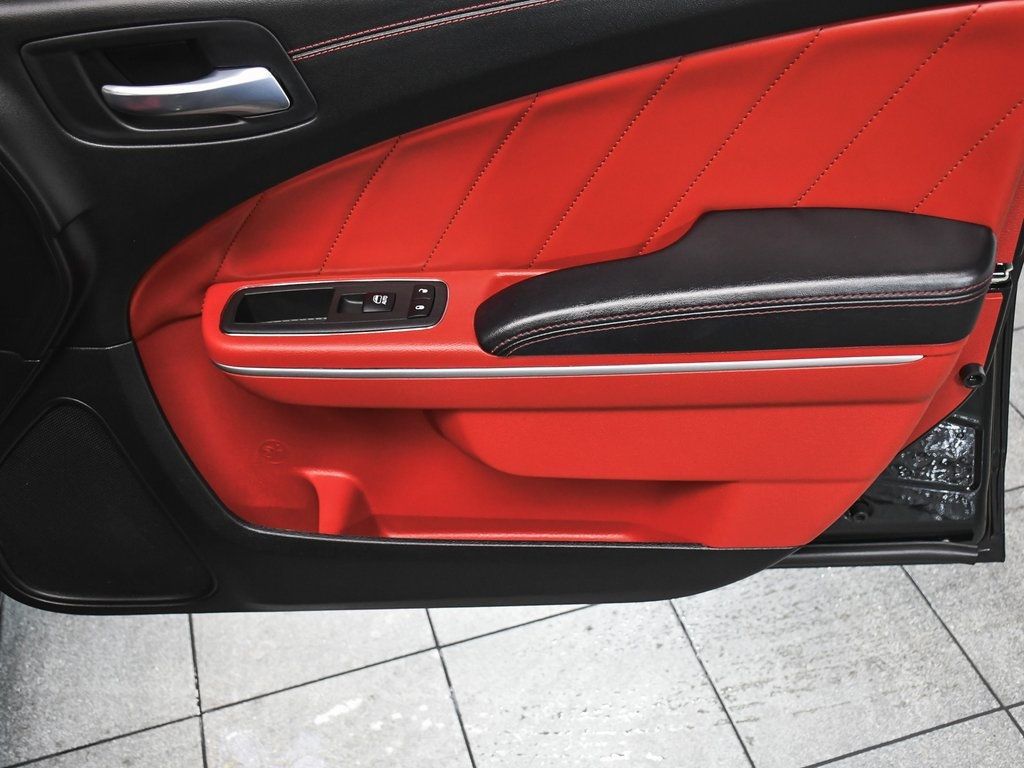 2021 Dodge Charger R/T Scat Pack Widebody photo 16
