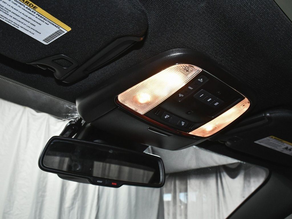 2021 Dodge Charger R/T Scat Pack Widebody photo 36