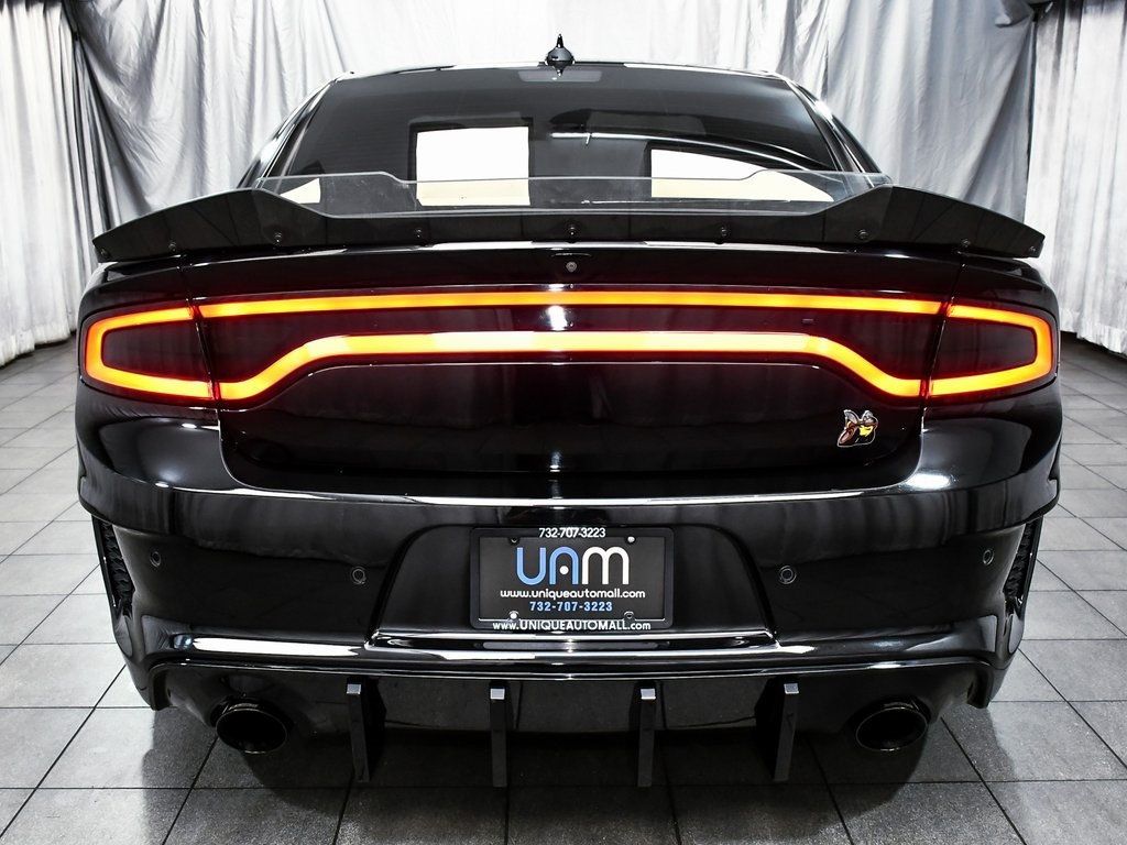 2021 Dodge Charger R/T Scat Pack Widebody photo 5