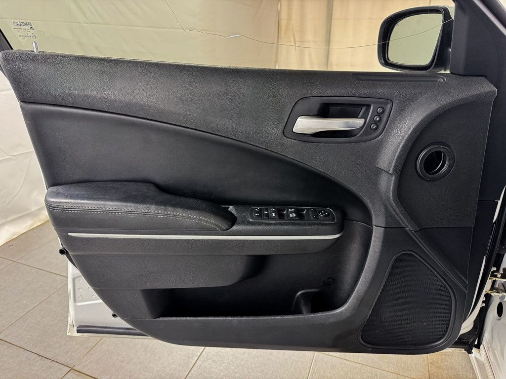 2021 Dodge Charger SXT PLUS - 23054981 - 14