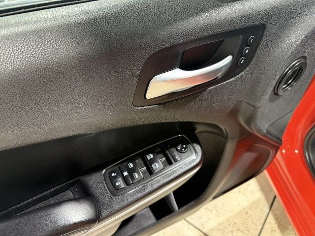 2021 Dodge Charger SXT photo 18
