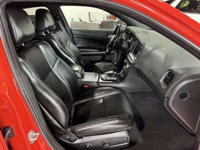 2021 Dodge Charger SXT photo 23