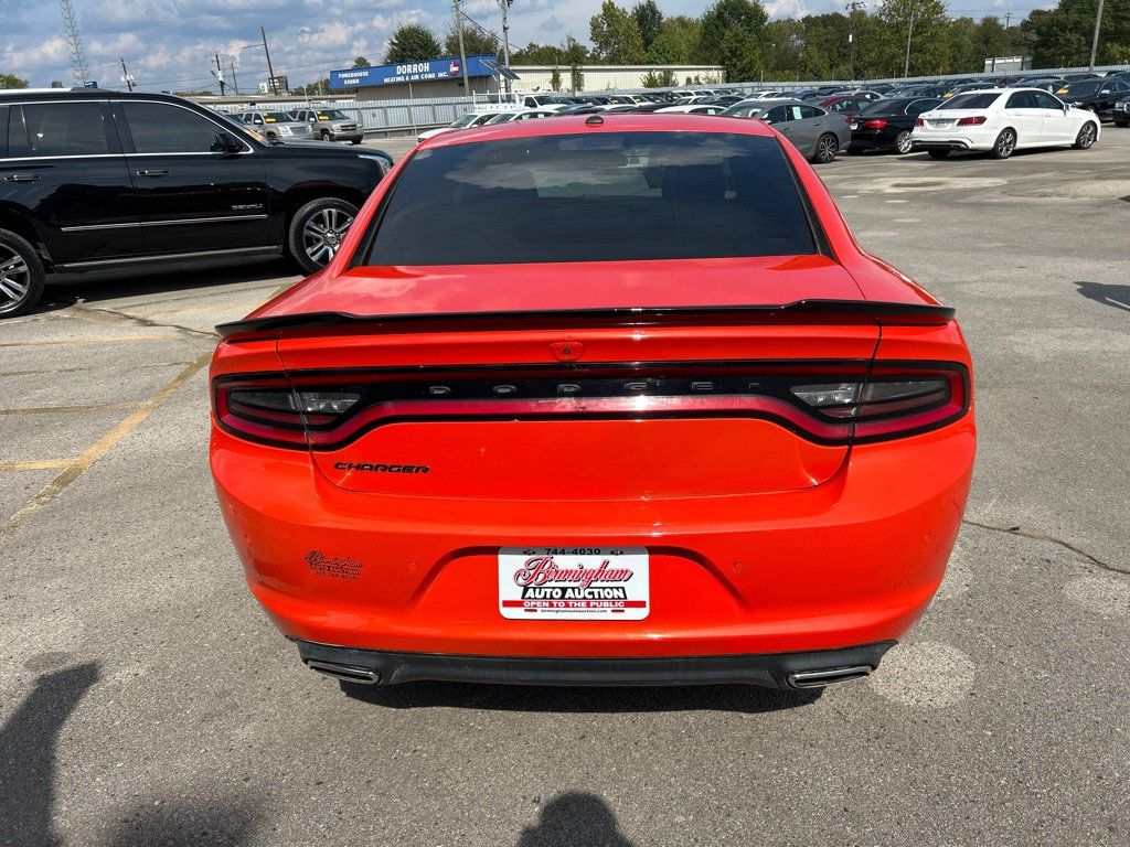 2021 Dodge Charger SXT photo 5