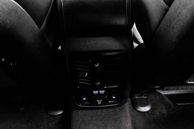 2021 Dodge Durango Citadel RWD - 22981479 - 19