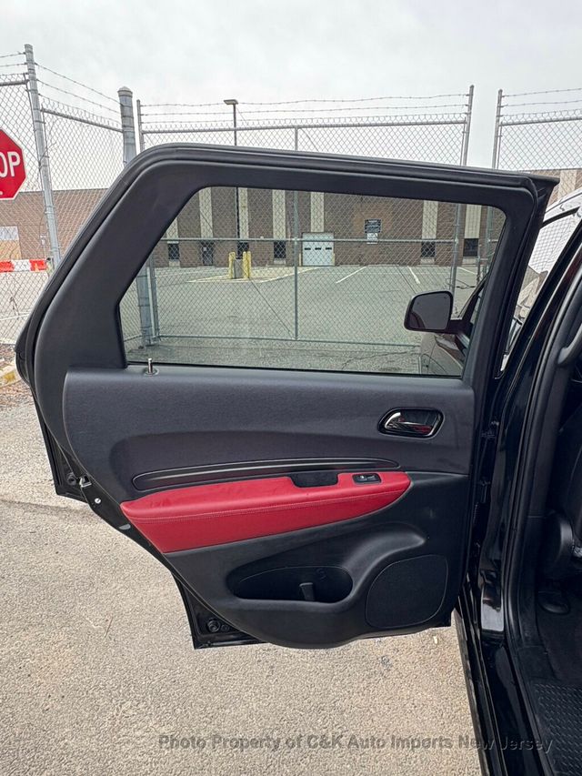 2021 Dodge Durango R/T AWD,BLACKTOP PACKAGE,2ND ROW CAPTAIN CHAIRS,SUNROOF,BLIND SP - 22995885 - 35