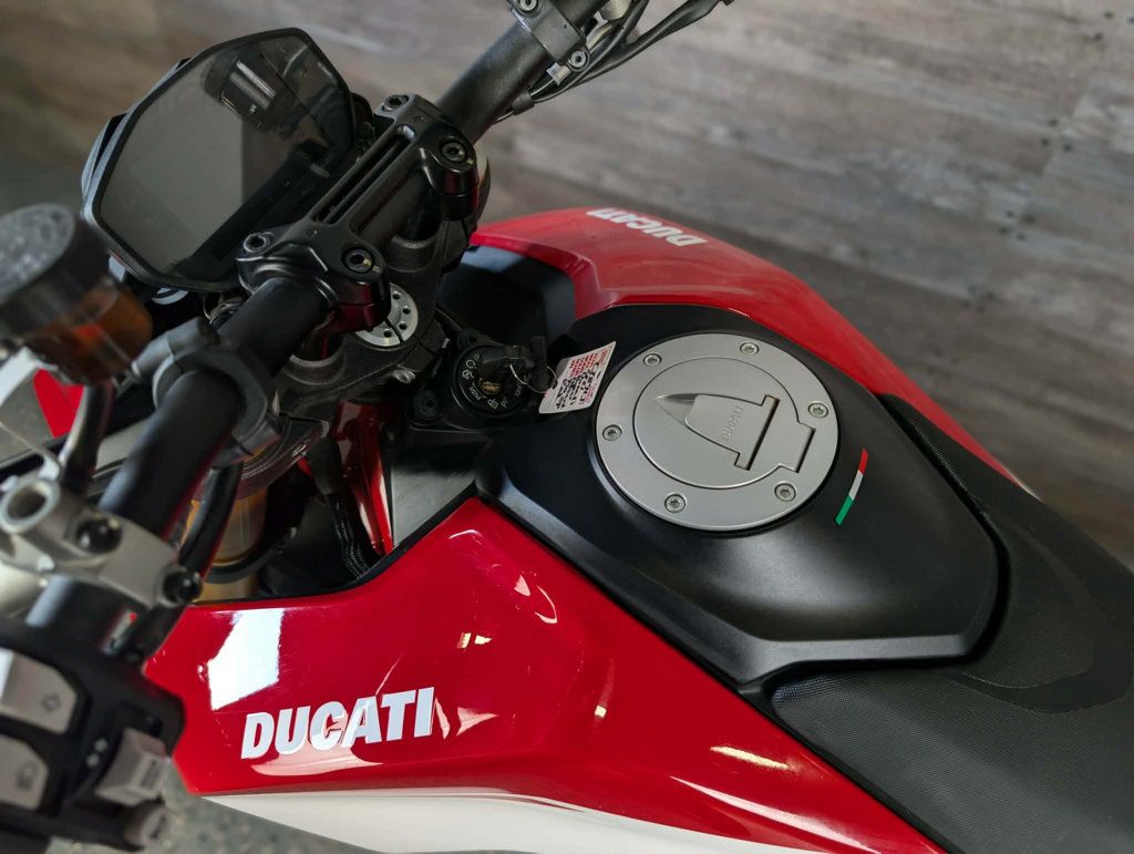 2021 Ducati Hypermotard 950 SP SUPER CLEAN! - 23017185 - 13