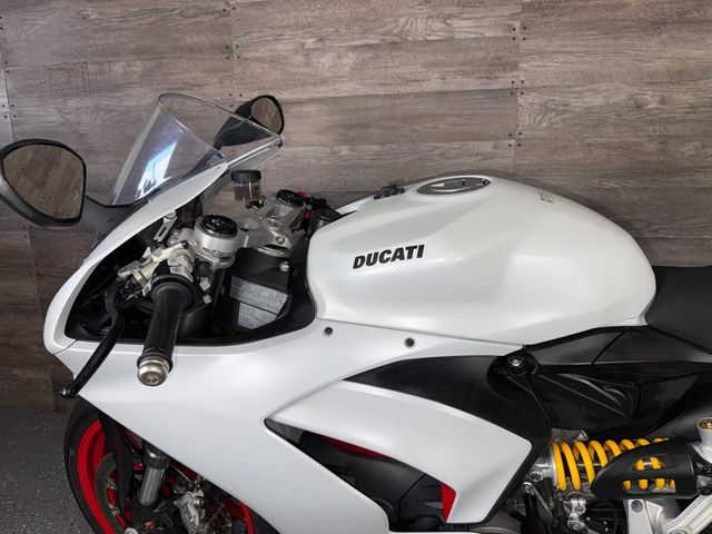 2021 Ducati Panigale V2 LOW MILES! - 23022197 - 11