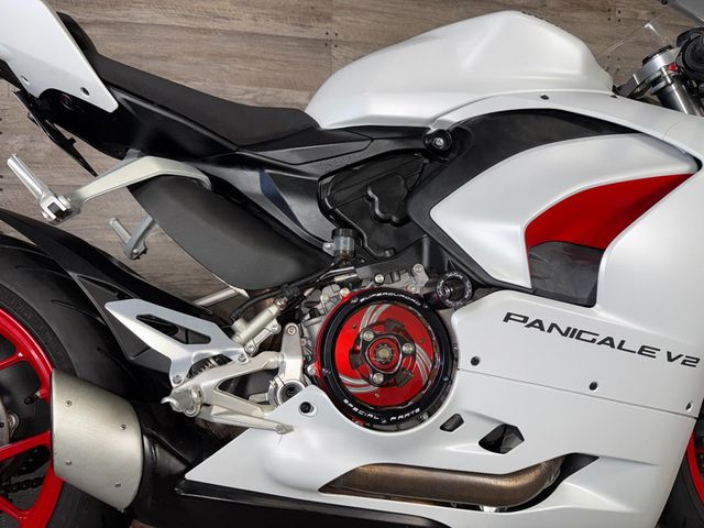 2021 Ducati Panigale V2 LOW MILES! - 23022197 - 6