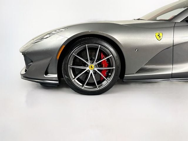 2021 Ferrari 812 GTS Base - 23068635 - 12