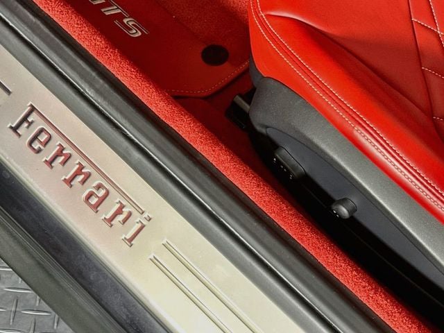 2021 Ferrari 812 GTS Base - 23068635 - 23