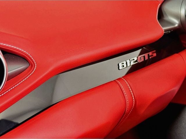 2021 Ferrari 812 GTS Base - 23068635 - 8