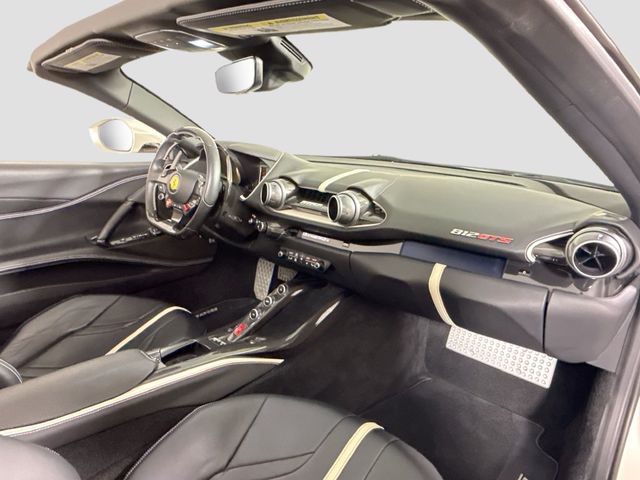 2021 Ferrari 812 GTS Base - 23092092 - 15