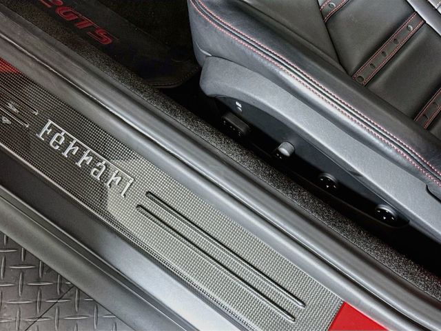 2021 Ferrari 812 GTS Convertible - 23060577 - 20