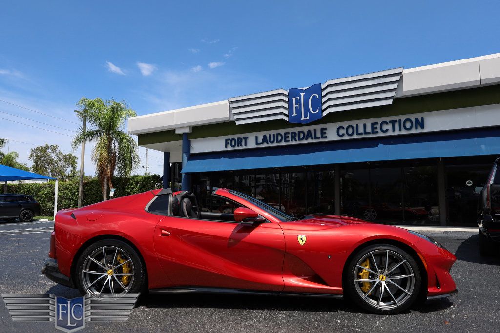 2021 Ferrari 812 GTS Convertible - 23078569 - 1