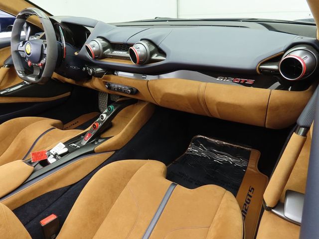 2021 Ferrari 812 GTS Convertible - 22995244 - 24