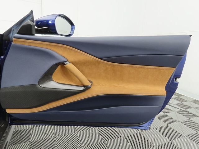 2021 Ferrari 812 GTS Convertible - 22995244 - 30