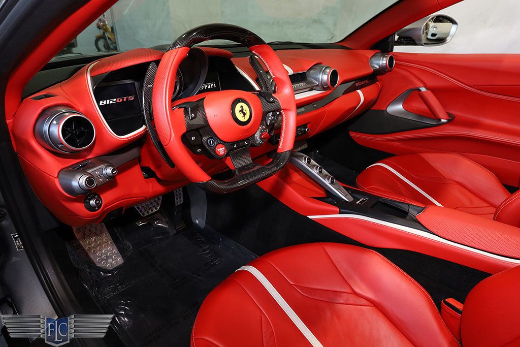 2021 Ferrari 812 GTS Convertible - 22386355 - 21
