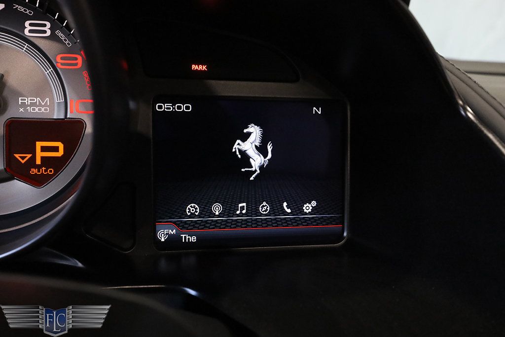 2021 Ferrari 812 GTS Convertible - 22993366 - 27