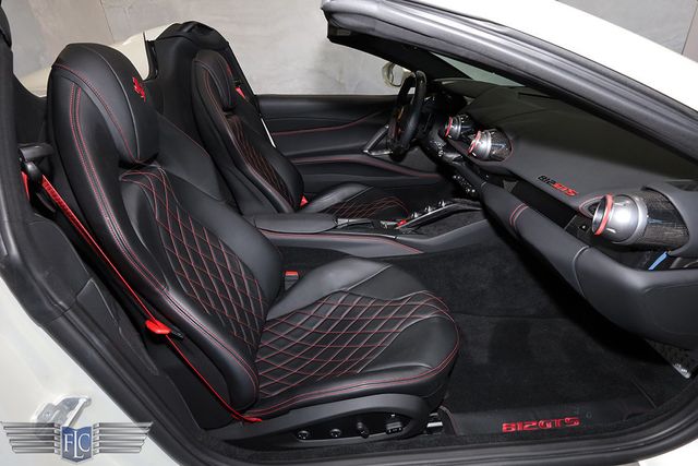 2021 Ferrari 812 GTS Convertible - 23049095 - 21