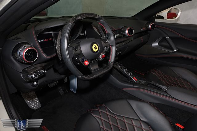 2021 Ferrari 812 GTS Convertible - 23049095 - 23