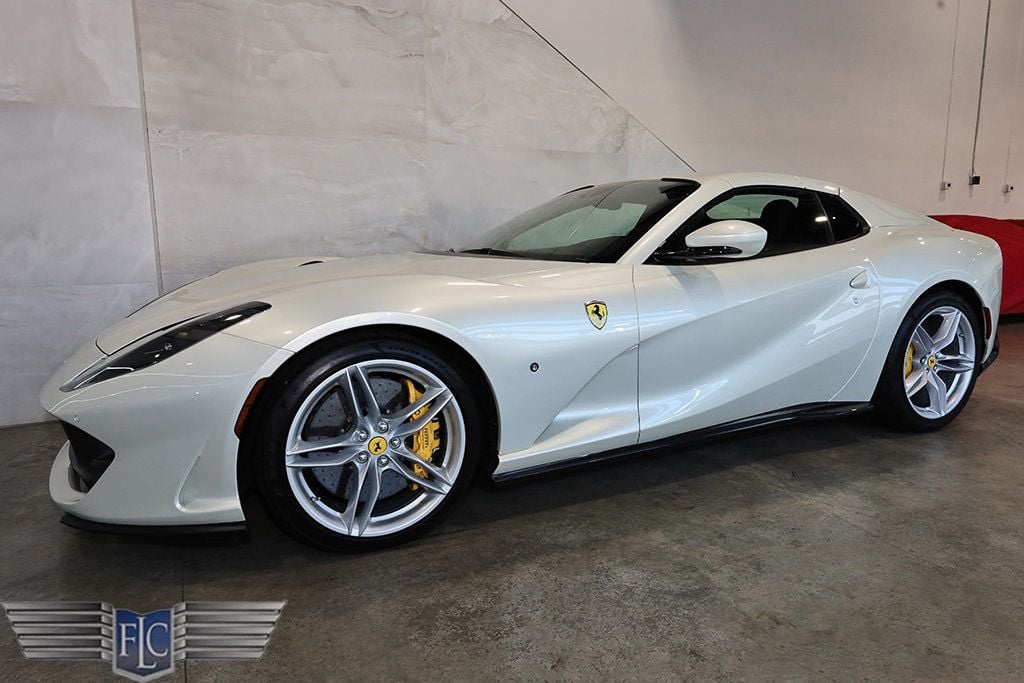 2021 Ferrari 812 GTS Convertible - 23049095 - 3