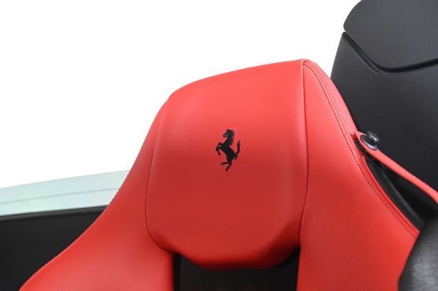 2021 Ferrari F8 Spider Base - 22993184 - 17