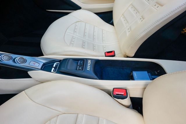 2021 Ferrari F8 Spider Convertible - 22977757 - 71