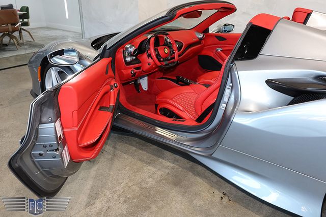 2021 Ferrari F8 Spider Convertible - 22996812 - 18